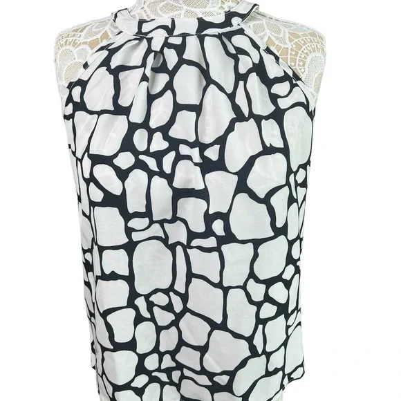 Women pants suits Allover print halter elegant Set.Sleeveless size Medium. - Picture 4 of 8